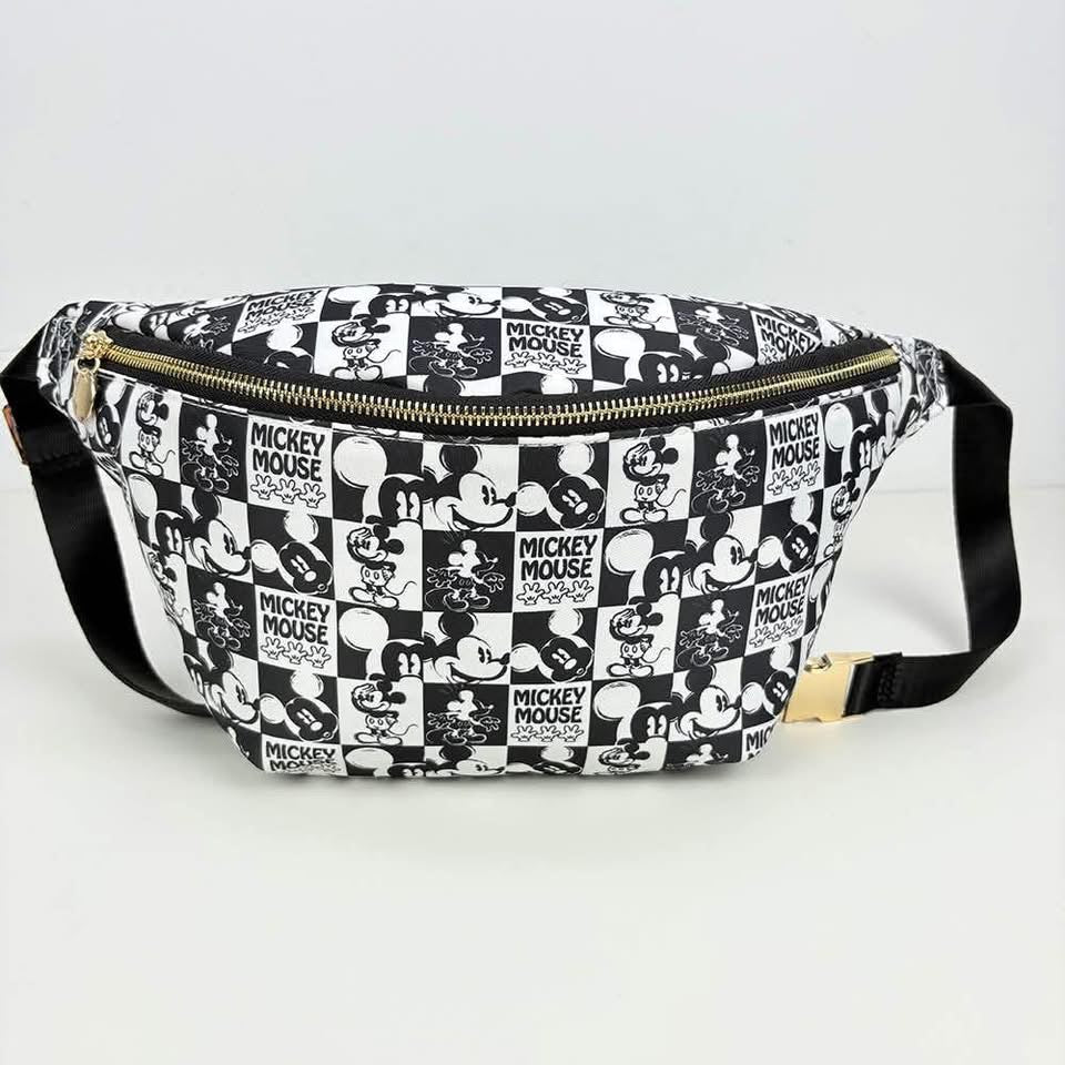 CHARACTER PRINTED JUMBO FANNY PACK | PRE-ORDER | CLOSE SUNDAY