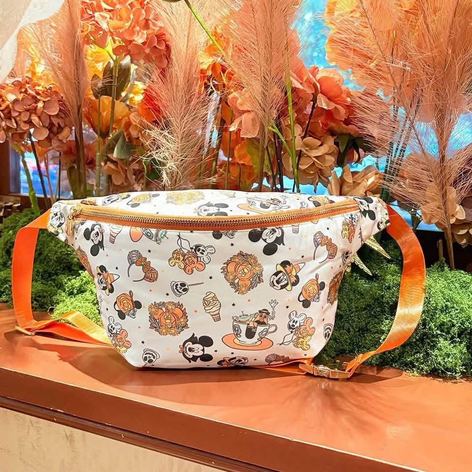CHARACTER PRINTED JUMBO FANNY PACK | PRE-ORDER | CLOSE SUNDAY