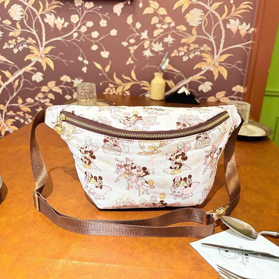 CHARACTER PRINTED JUMBO FANNY PACK | PRE-ORDER | CLOSE SUNDAY
