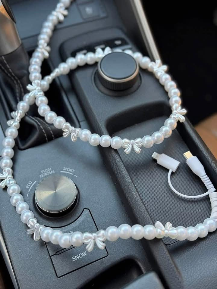 DUAL CHARGING CABLE | PRE-ORDER | CLOSE SUNDAY