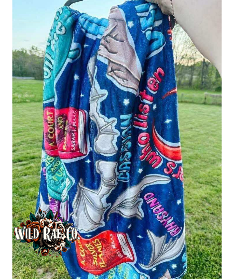COZY CUDDLE PLUSH BLANKET | PRE-ORDER | CLOSING EVERY SUNDAY