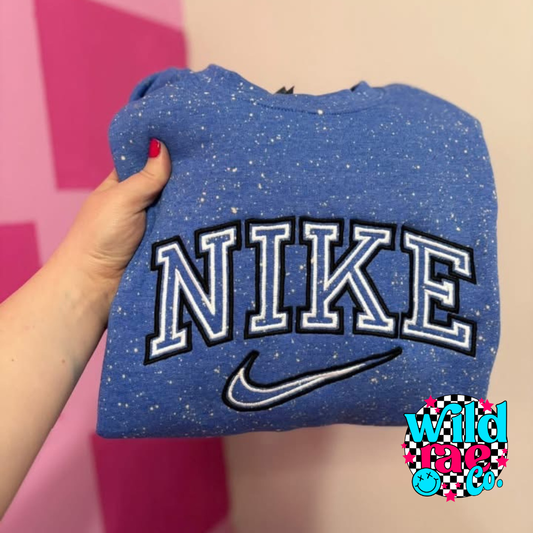 SWOOSH EMBROIDERY CREWNECK | CLOSING OCT. 24TH | TAT 35 BUSINESS DAYS