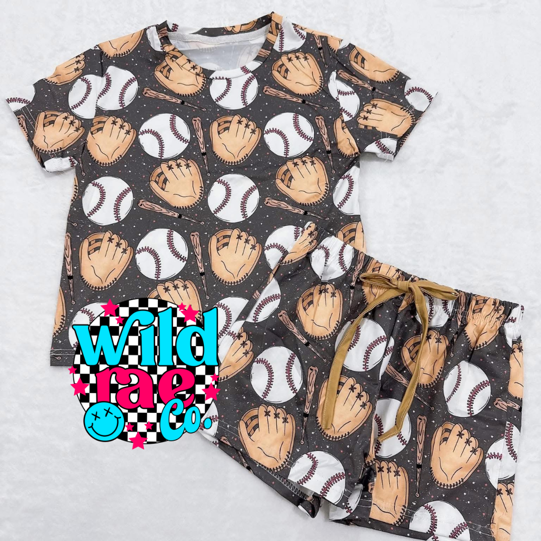 KIDS COZYCOMFORT LOUNGE SET | CLOSING OCT. 19TH | TAT 35 BUSINESS DAYS