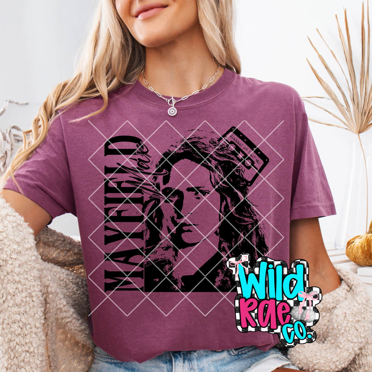 Max | Strange Collection