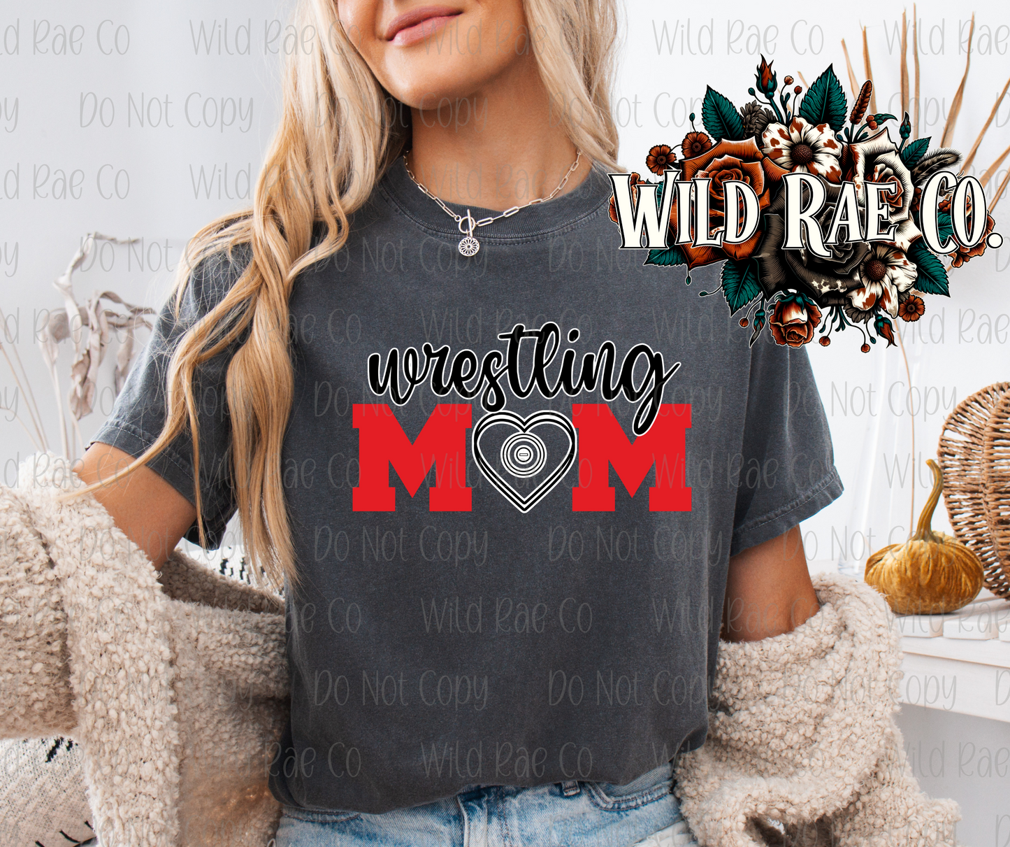 WRESTLING MOM - RED